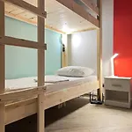 Moonlight Albergue Lviv
